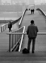 Odile Lapujoulade - Sur la passerelle